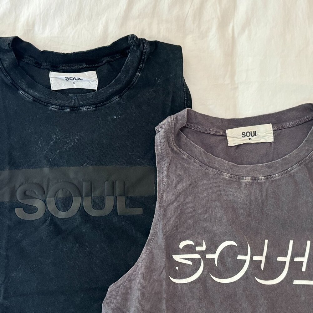 Soul by SoulCycle - T-shirt Bundle (set of 2) - Black and Grey- Small